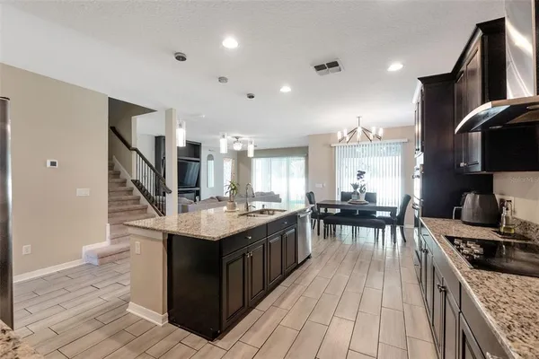 $650,000 | 30068 Skylark Drive, Wesley Chapel, FL 33545