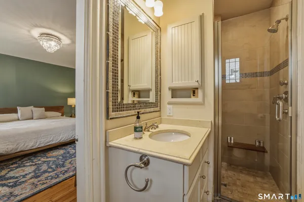 $1,199,900 | 220 Canner Street, New Haven, CT 06511