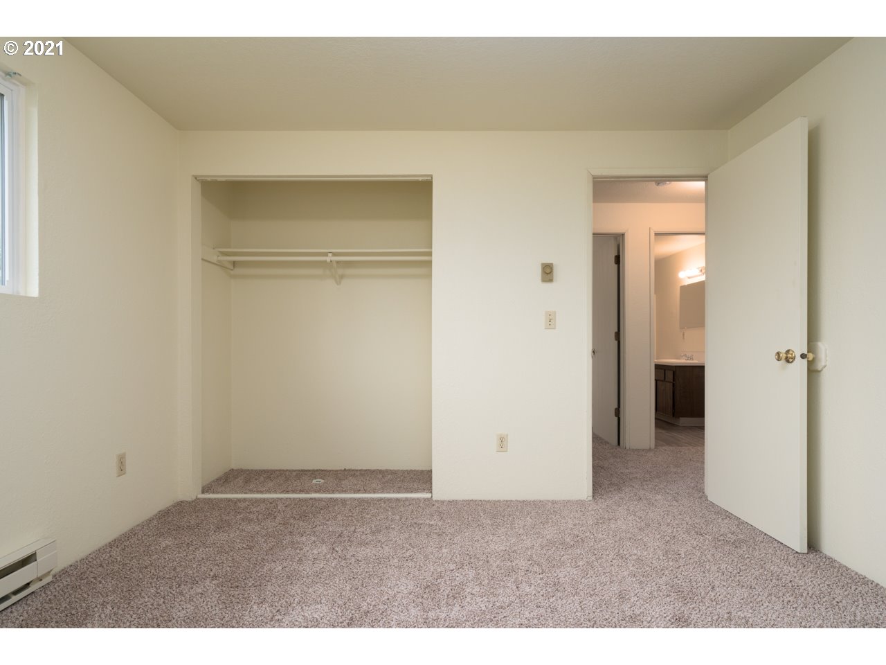 725 Manor Way Lebanon, OR 97355 - Photo 18 of 32 Gallery Image 18