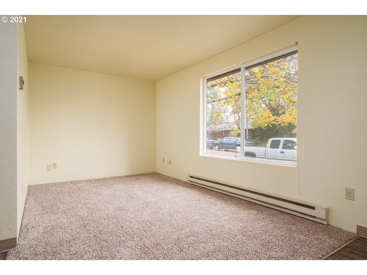 725 Manor Way Lebanon, OR 97355 - Photo 10 of 32 Gallery Image 10