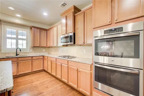 $649,000 | 2627 Vintage Drive, Alpharetta, GA 30009