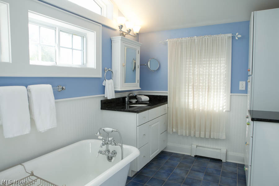3055 Corydon Road Cleveland, OH 44118 - Photo 16 of 25
