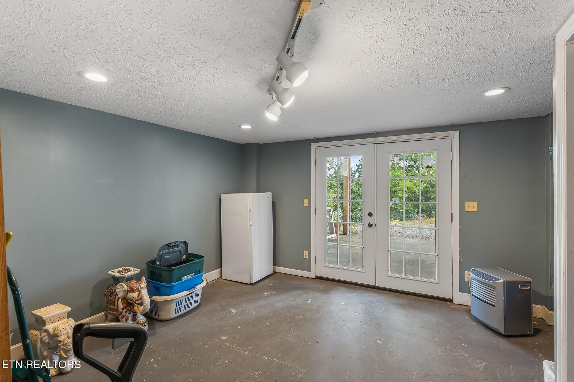 675 Pinhook Road Calhoun, TN 37309 - Photo 23 of 41 Gallery Image 23