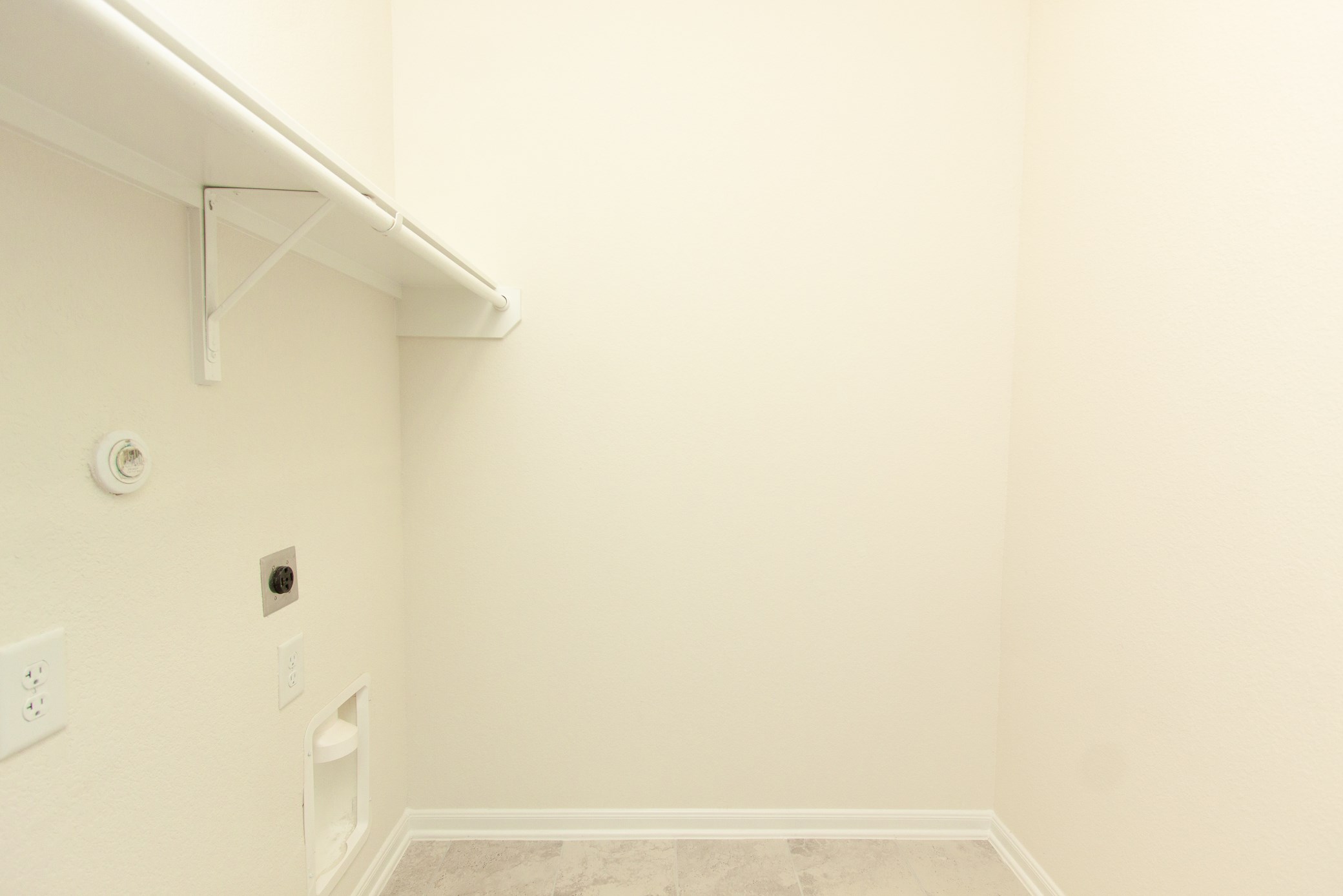 2011 Parnevik Place Conroe, TX 77304 - Photo 15 of 37 This is the view of the laundry room. There's a electric dryer connection.