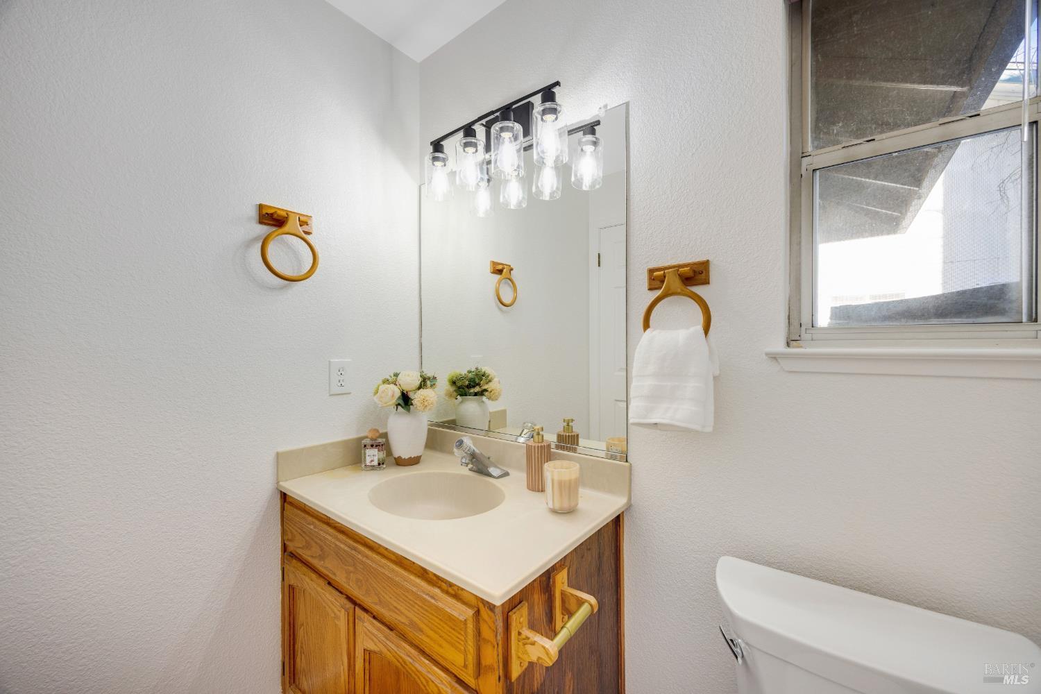 1874 Amy Avenue Santa Rosa, CA 95401 - Photo 25 of 53