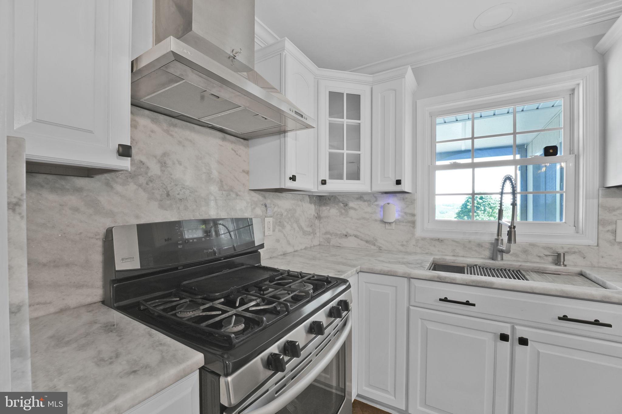 3300 Hawks Hill Road New Windsor, MD 21776 - Photo 22 of 84