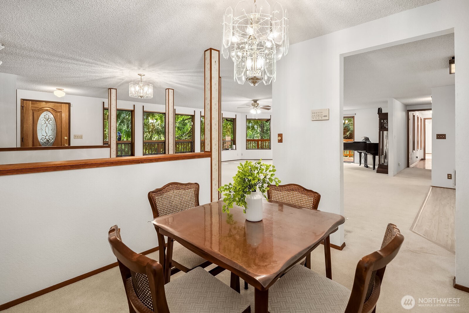 19510 Southeast May Valley Road Issaquah, WA 98027 - Photo 14 of 33 Gallery Image 14