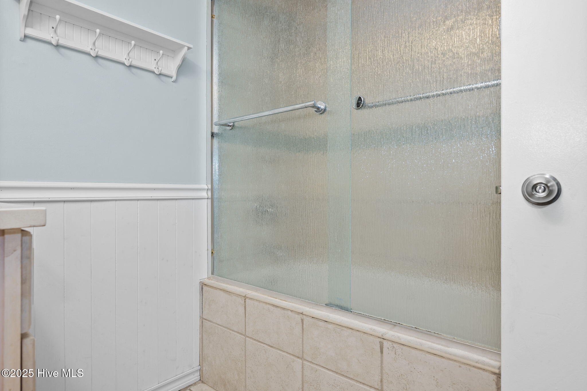 1505 Salter Path Road, Unit 418 Indian Beach, NC 28512 - Photo 22 of 46 34-web-or-mls-SW418-Dec6-2025-015