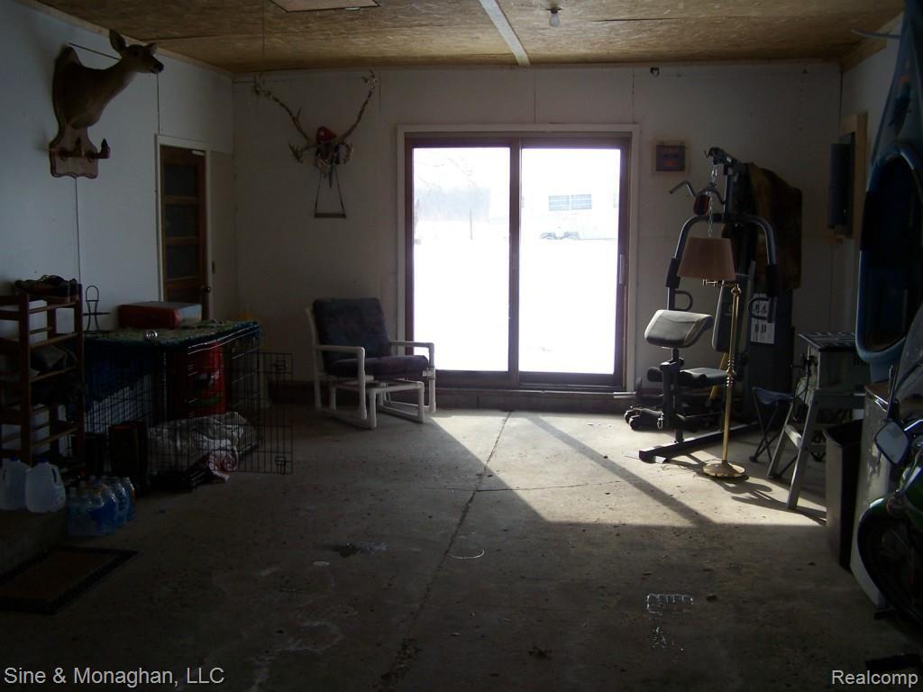 6223 Jeddo Road Jeddo, MI 48032 - Photo 6 of 18 100_2809.jpg
