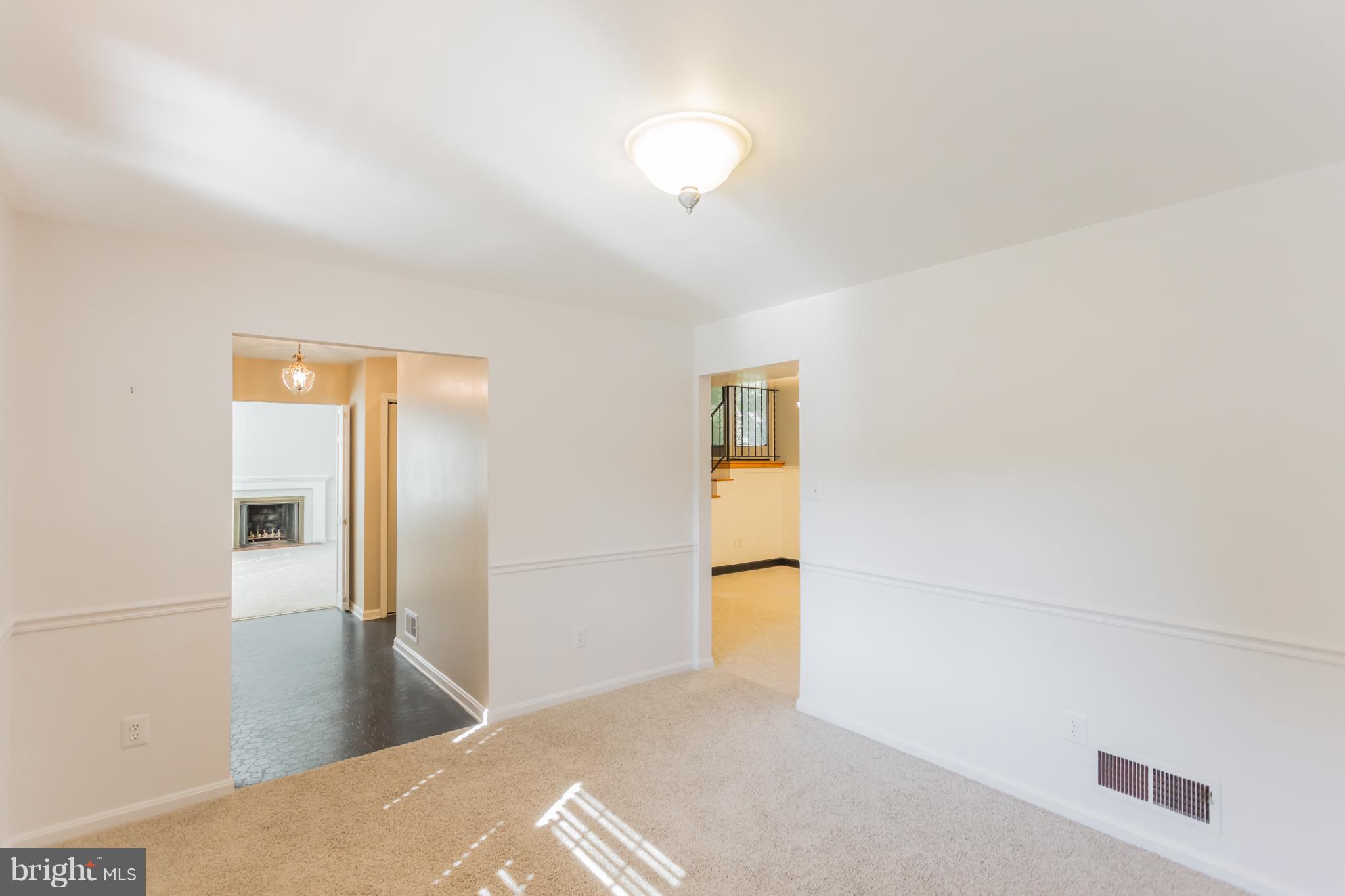 7412 Reservation Drive Springfield, VA 22153 - Photo 11 of 28 Dining Room