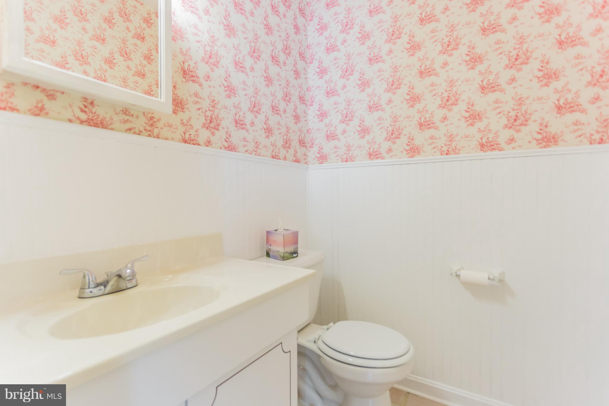 7412 Reservation Drive Springfield, VA 22153 - Photo 12 of 28 Half Bath