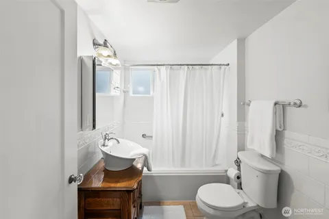 $879,950 | 1215 North Alder Street, Tacoma, WA 98406