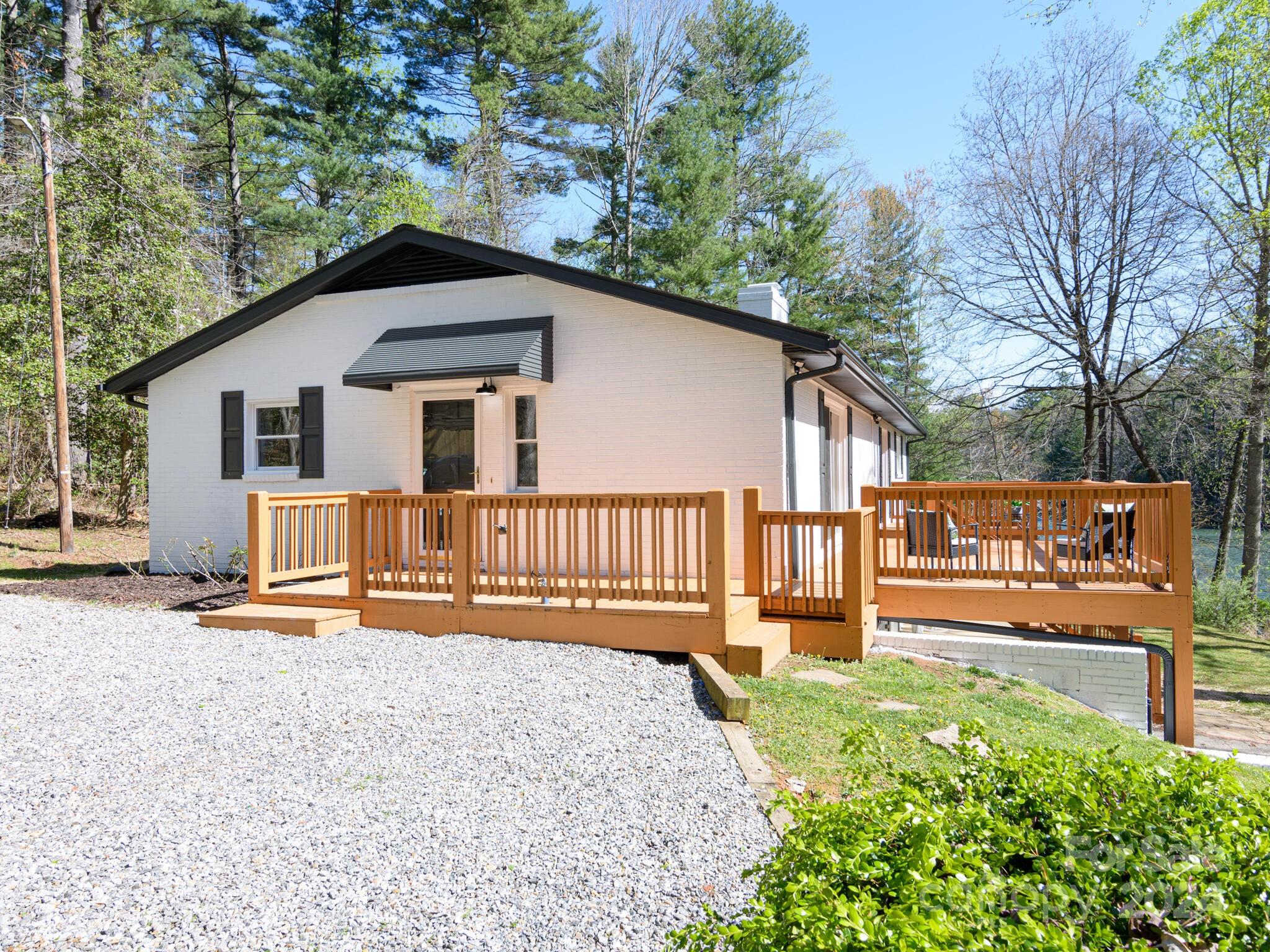 25 Old Heywood Road Arden, NC 28704 - Photo 6 of 48 Gallery Image 6