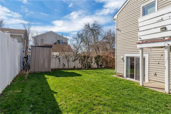 $2,200 | 66 Silver Lake Avenue, Providence, RI 02909