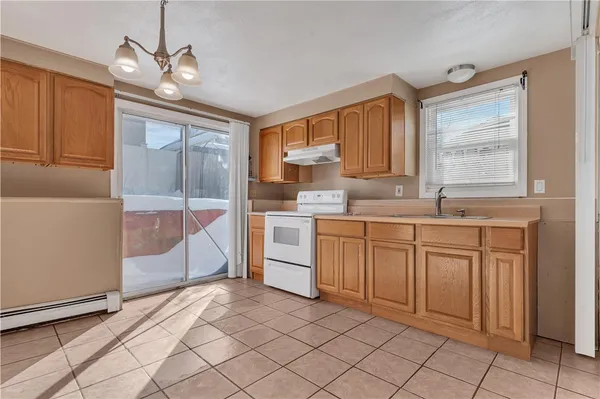$2,200 | 66 Silver Lake Avenue, Providence, RI 02909