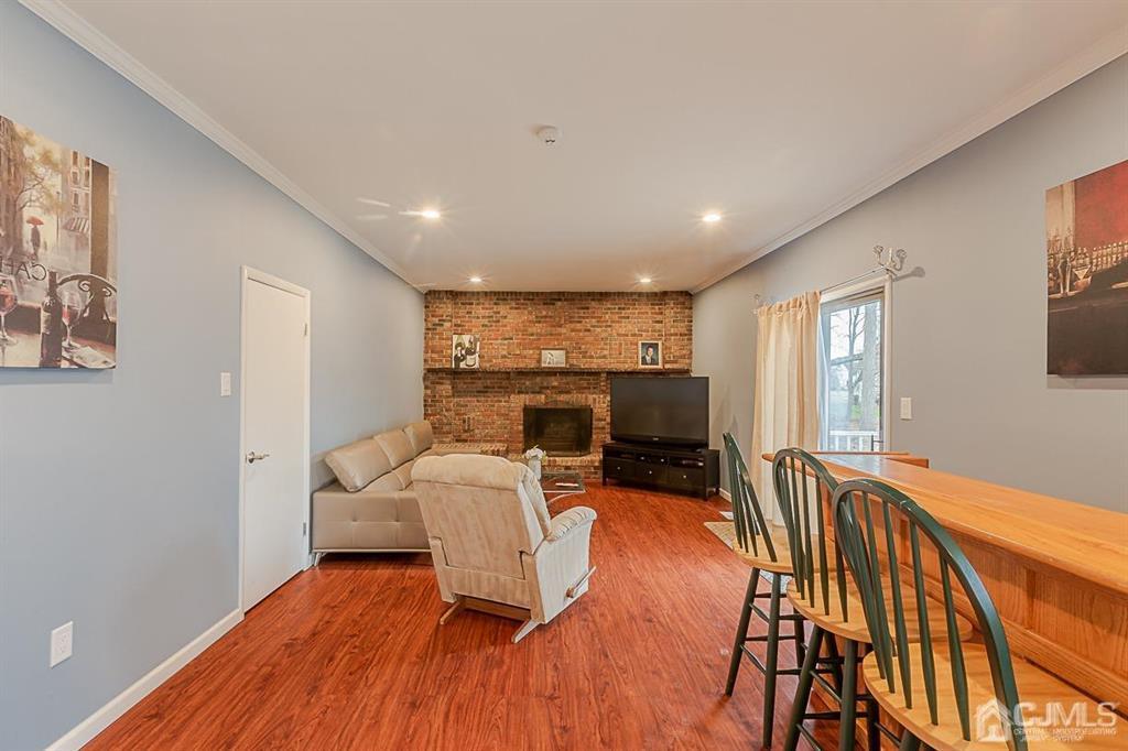 41 Woodmere Road North Brunswick, NJ 08902 - Photo 19 of 33 Gallery Image 19