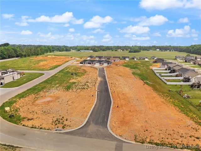 $232,500 | 8160 Timber Lane Northeast, Unit 404, New Salisbury, IN 47161