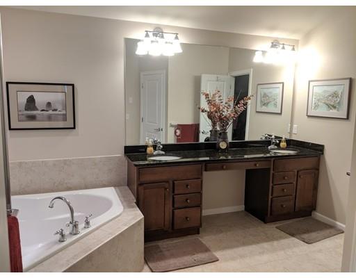 39 Howarth Drive Upton, MA 01568 - Photo 18 of 30
