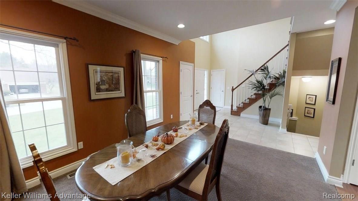 25439 Rutledge Crossing Farmington, MI 48335 - Photo 6 of 30 712LKeh9mUM - 02.03