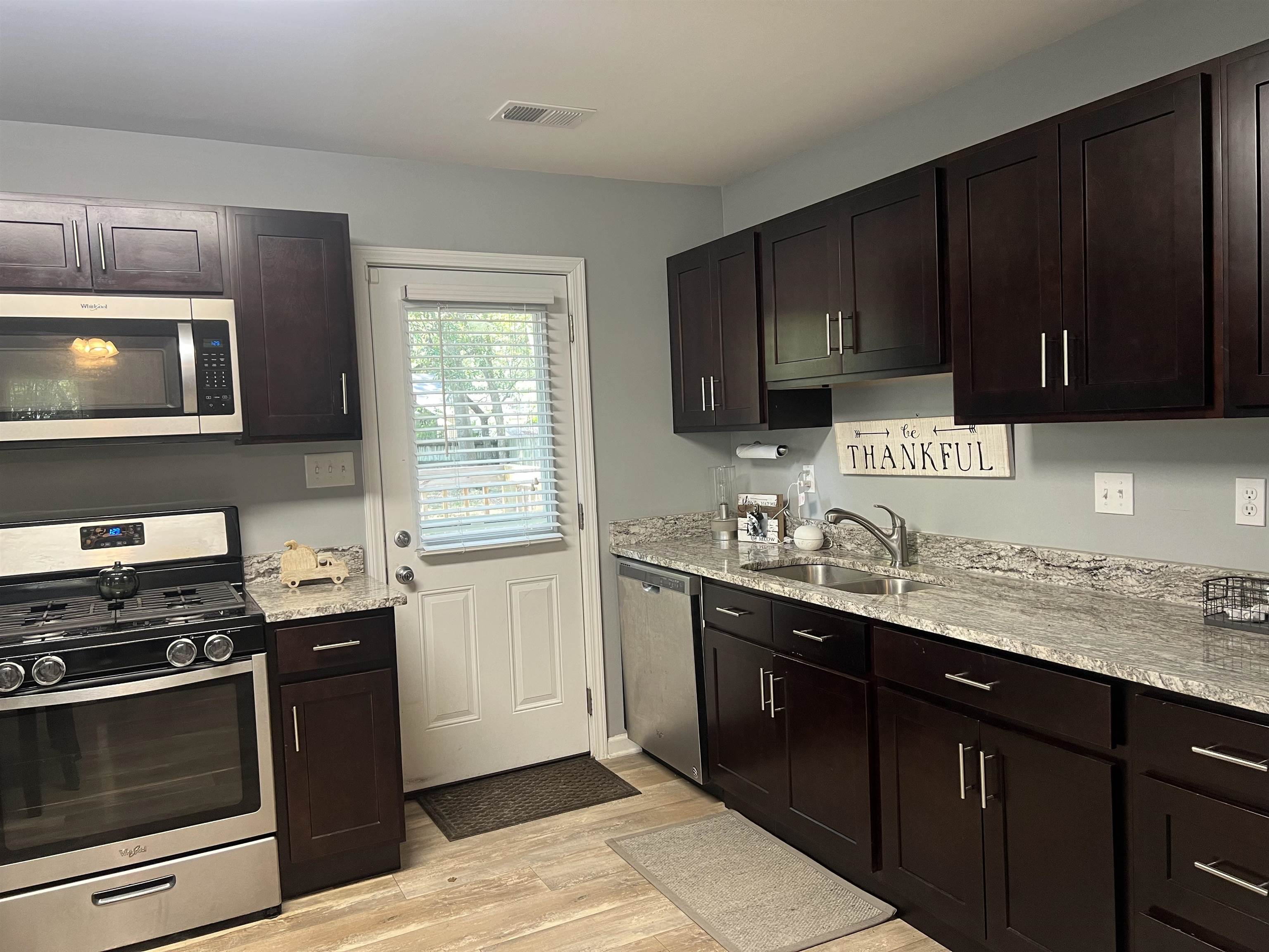 111 Sycamore Road Collierville, TN 38017 - Photo 10 of 29 Gallery Image 10