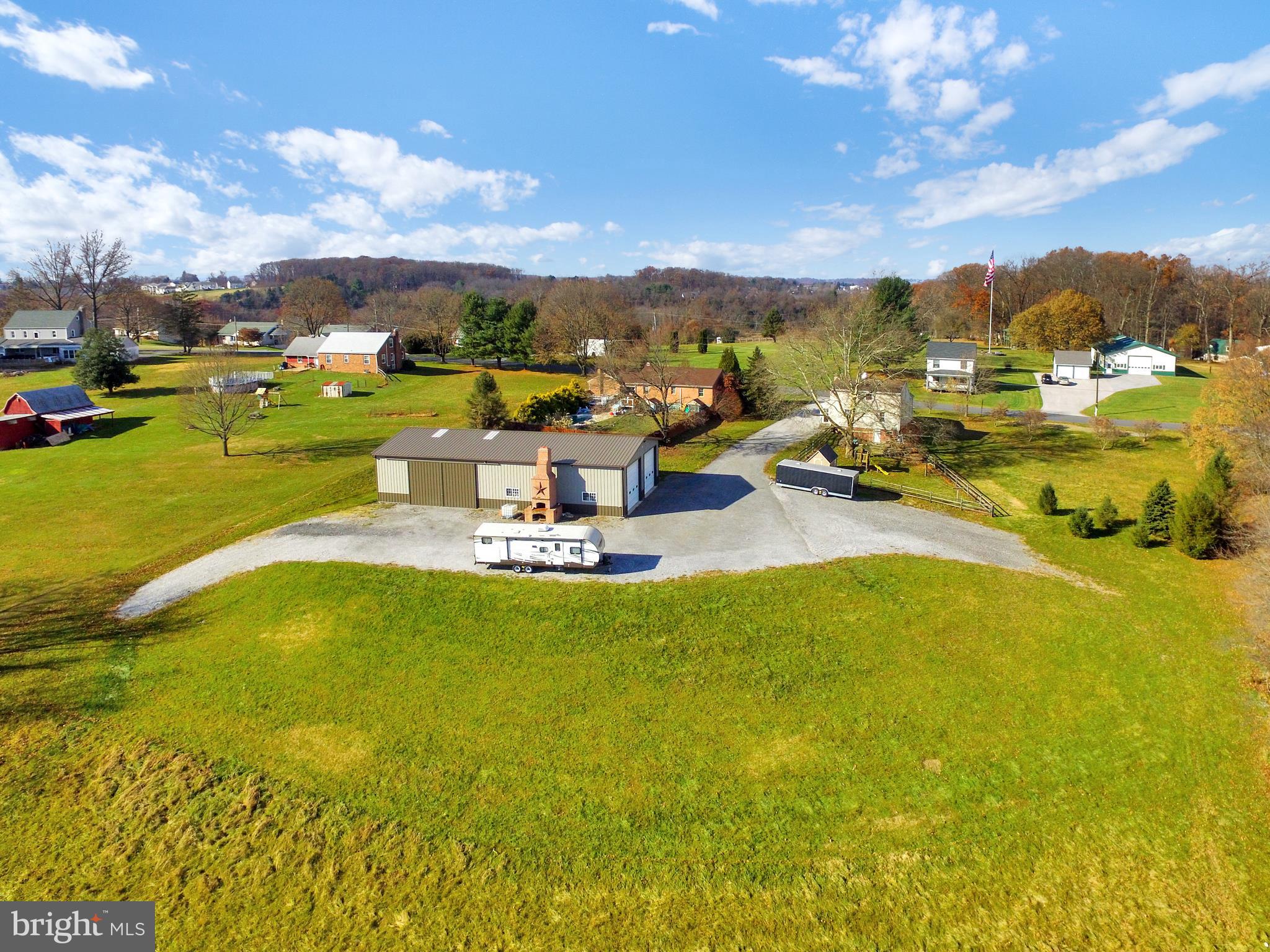 6415 Lake Road York, PA 17403 - Photo 8 of 32