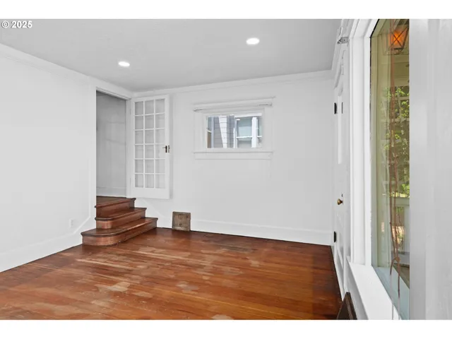 $439,000 | 322 West C Street, Rainier, OR 97048