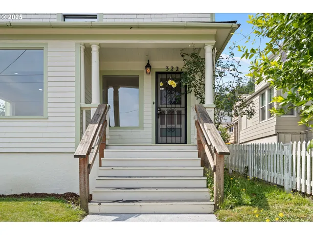 $439,000 | 322 West C Street, Rainier, OR 97048