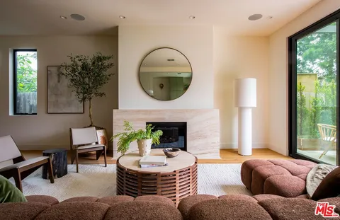 $3,795,000 | 1016 Palms Boulevard, Venice, CA 90291