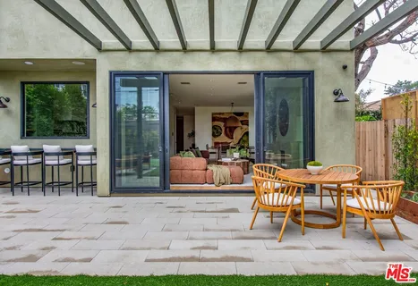 $3,795,000 | 1016 Palms Boulevard, Venice, CA 90291