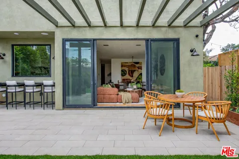 $3,795,000 | 1016 Palms Boulevard, Venice, CA 90291