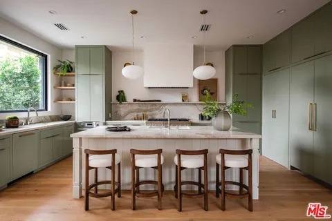 $3,795,000 | 1016 Palms Boulevard, Venice, CA 90291