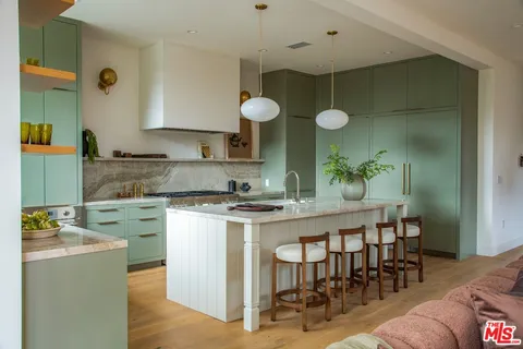 $3,795,000 | 1016 Palms Boulevard, Venice, CA 90291