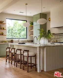 $3,795,000 | 1016 Palms Boulevard, Venice, CA 90291