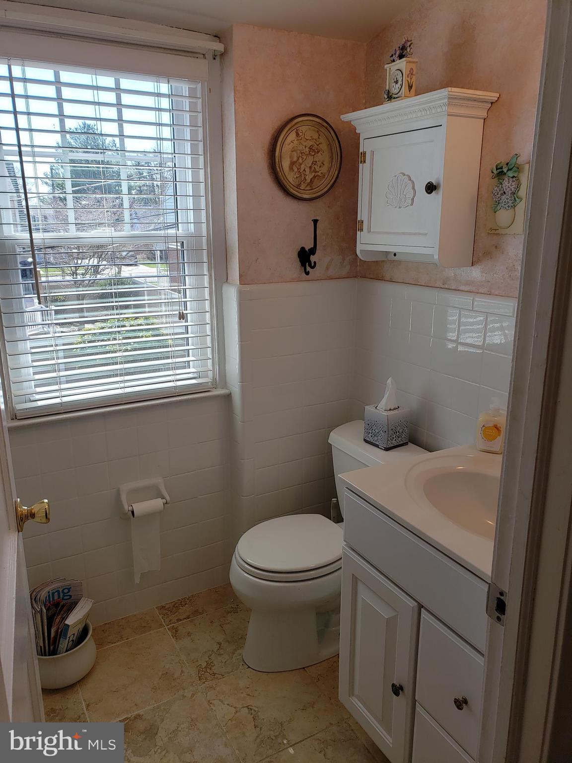 483 Thatcher Road Springfield, PA 19064 - Photo 11 of 26