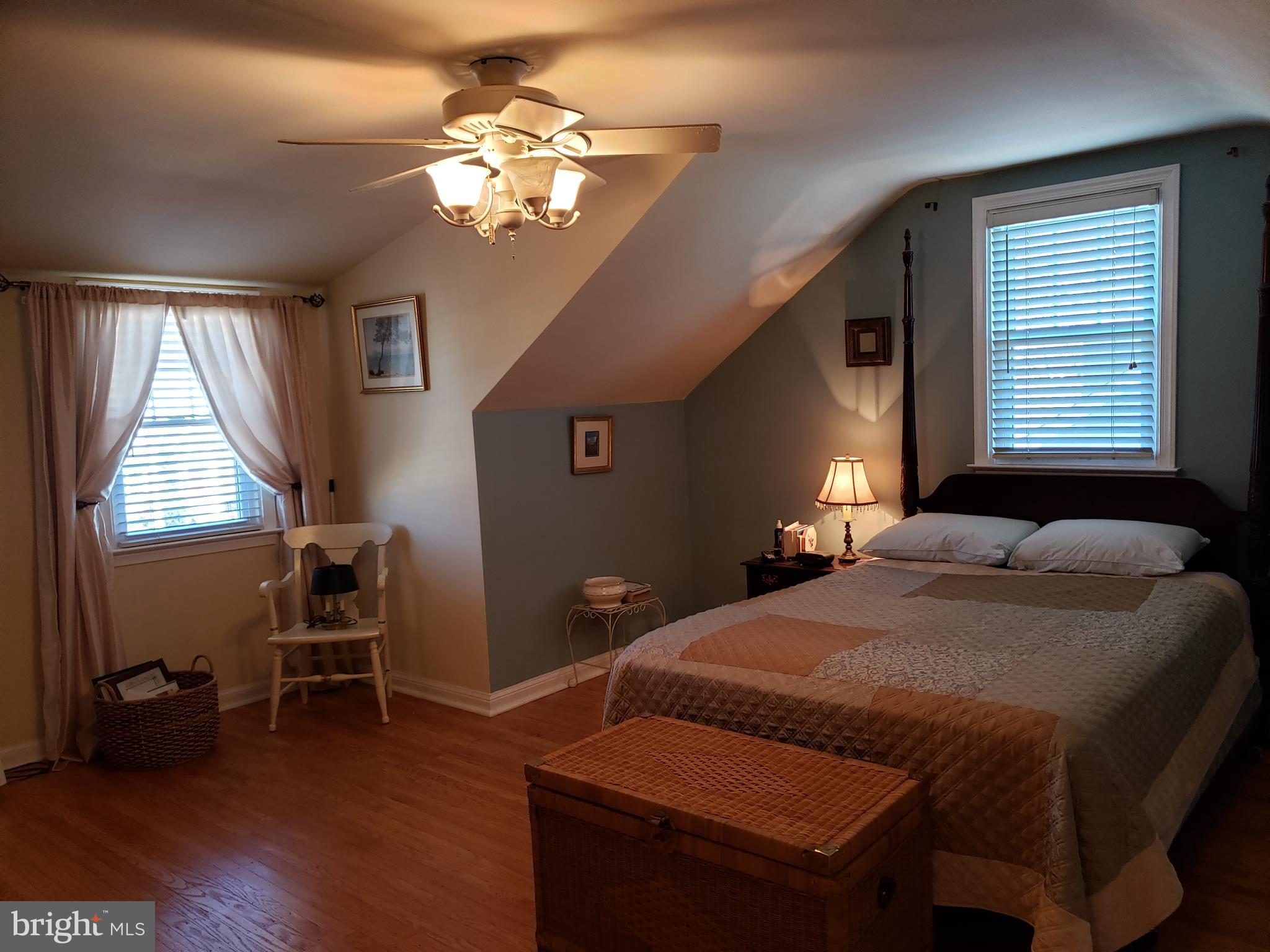 483 Thatcher Road Springfield, PA 19064 - Photo 8 of 26