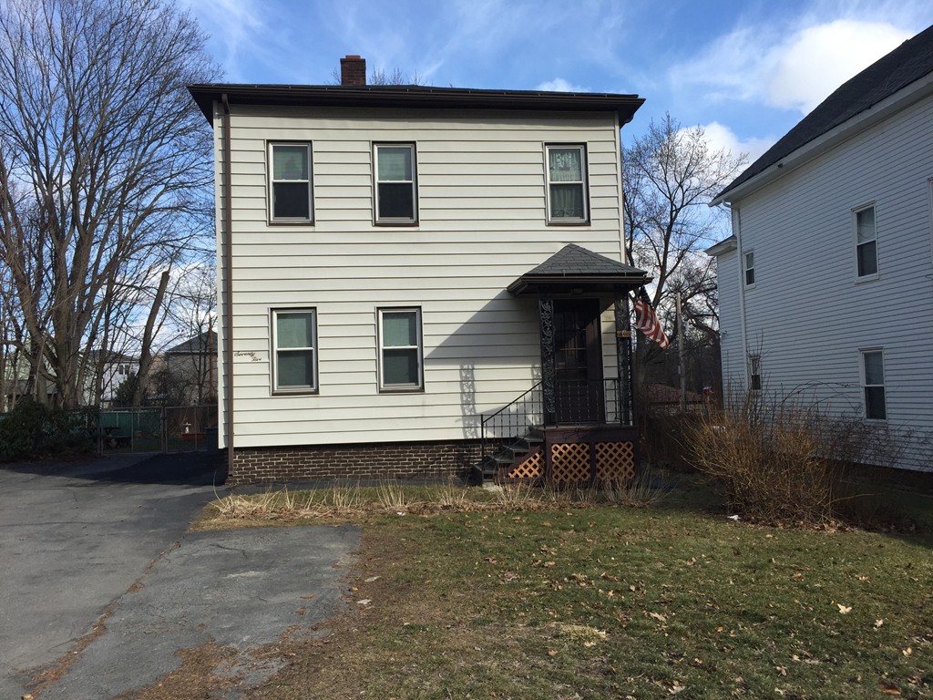 75 Greenwood Street Worcester, MA 01607 - Photo 2 of 20 Gallery Image 2