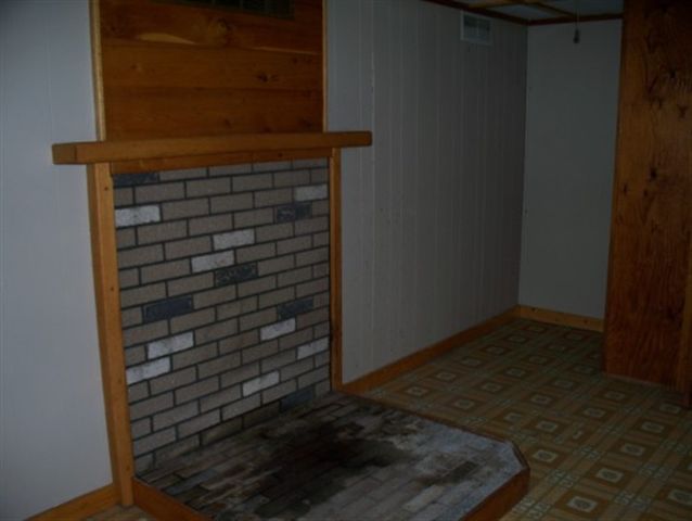 9950 Bryce Road Avoca, MI 48006 - Photo 12 of 14 31034065-11.JPG