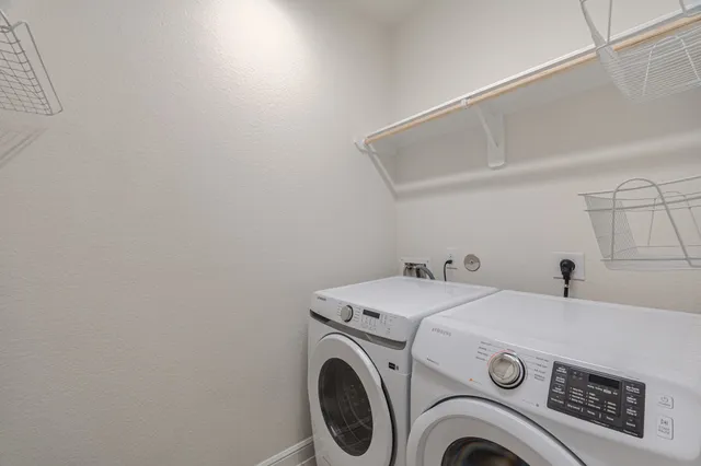 $3,950 | 106 Cedar Hammock Trail, Tomball, TX 77375