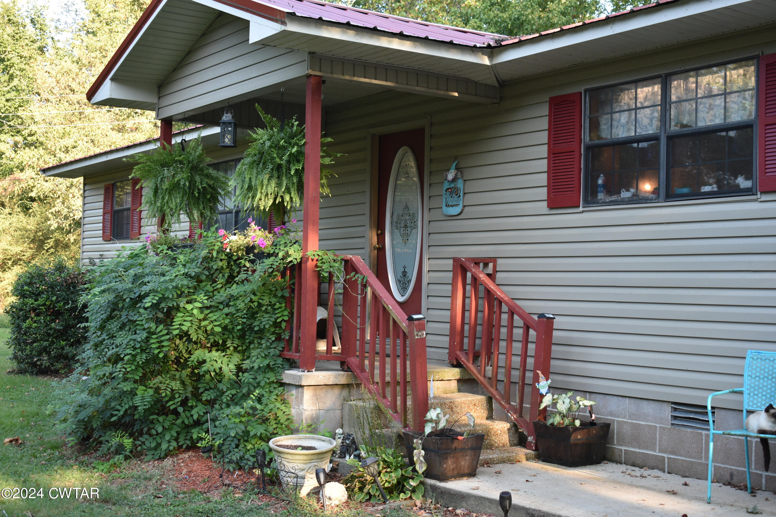 247 Shady Hill Road Decaturville, TN 38329 - Photo 2 of 41 DSC_2258