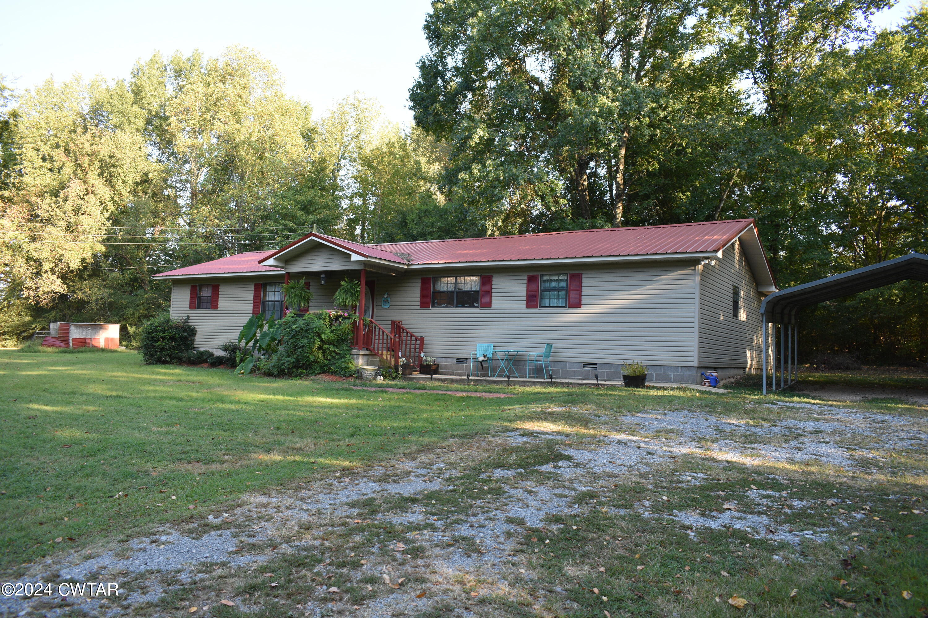 247 Shady Hill Road Decaturville, TN 38329 - Photo 39 of 41 DSC_2256