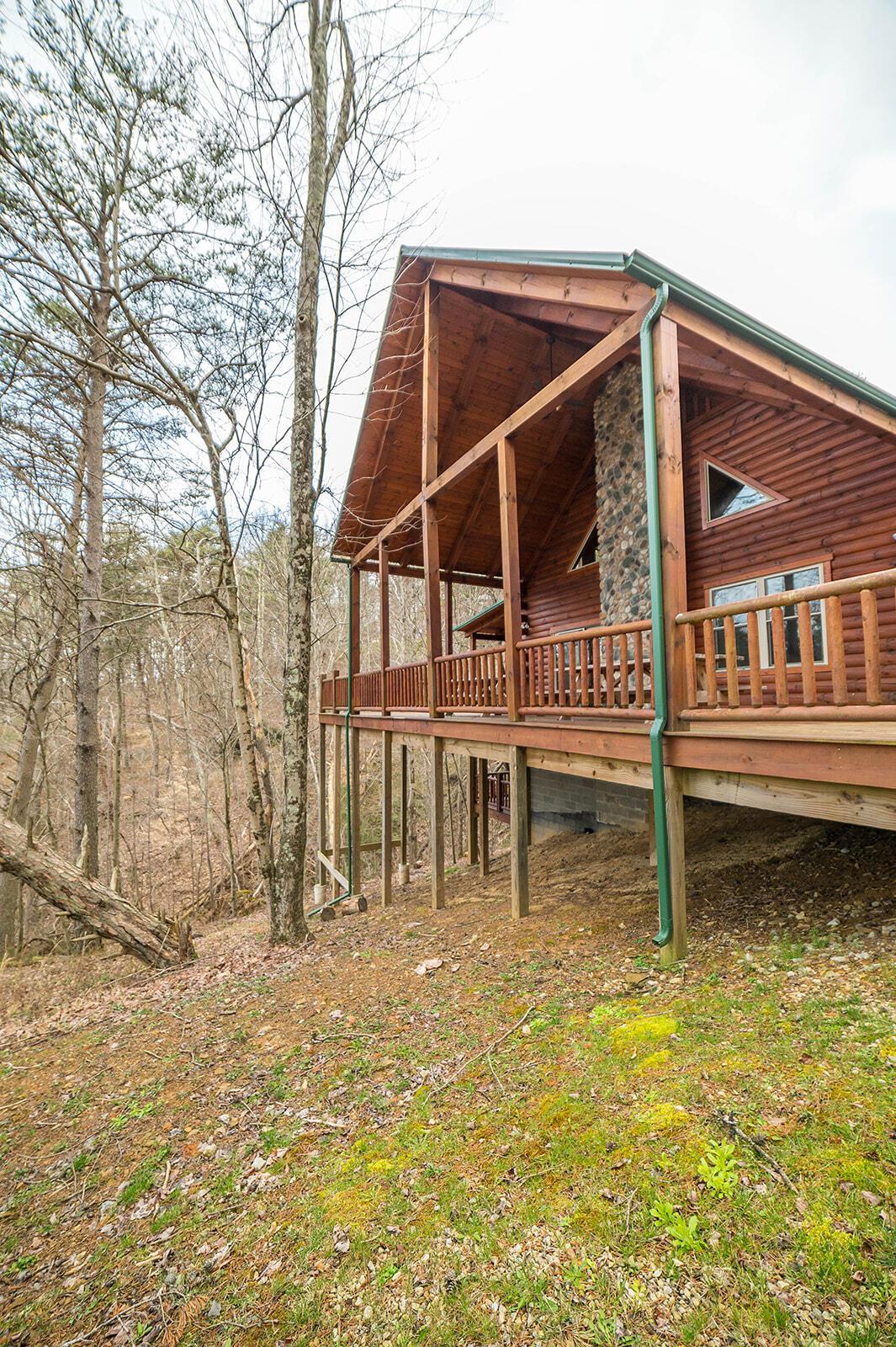 28228 Blackjack Road Logan, OH 43138 - Photo 2 of 53 DSC_1195_websize