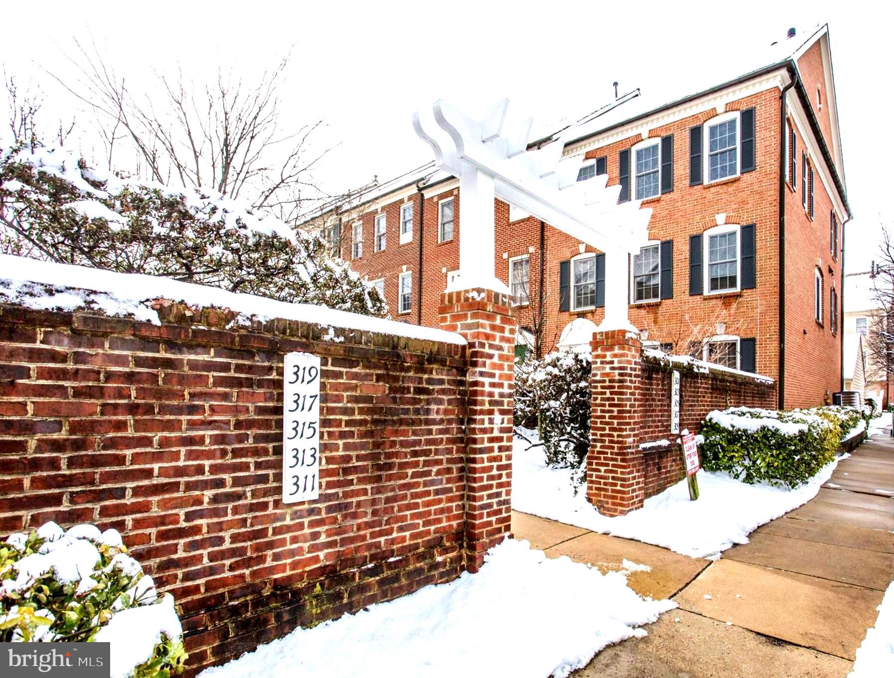 301 Ridgepoint Place Gaithersburg, MD 20878 - Photo 1 of 66 Gallery Image 1