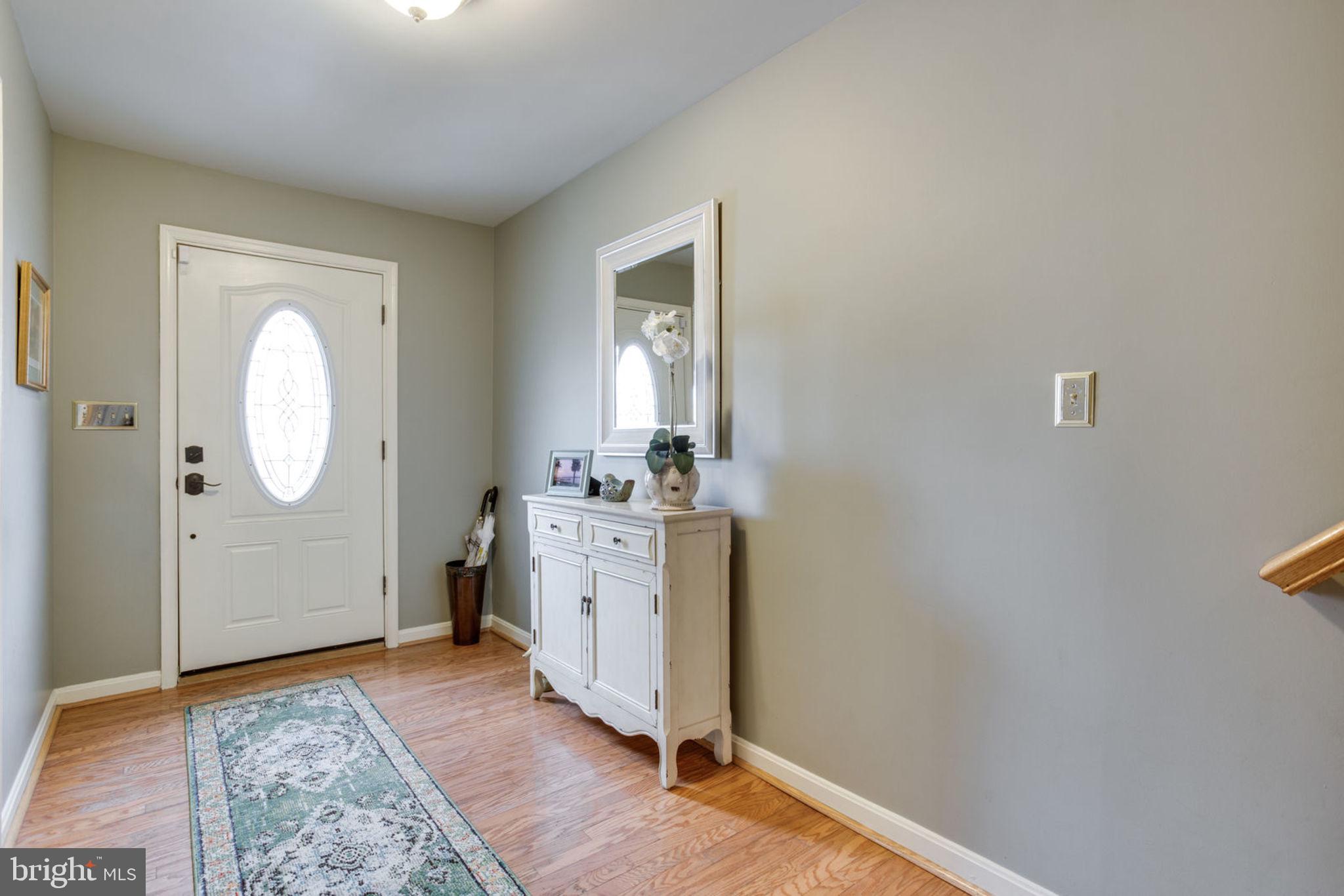 301 Ridgepoint Place Gaithersburg, MD 20878 - Photo 11 of 66 Gallery Image 11