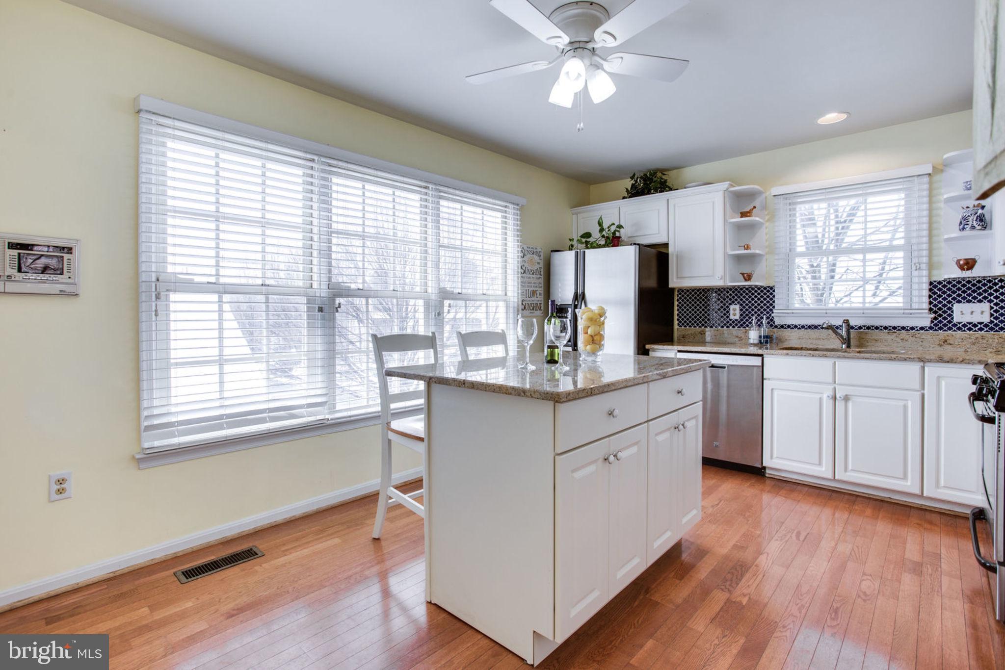 301 Ridgepoint Place Gaithersburg, MD 20878 - Photo 36 of 66 Gallery Image 36