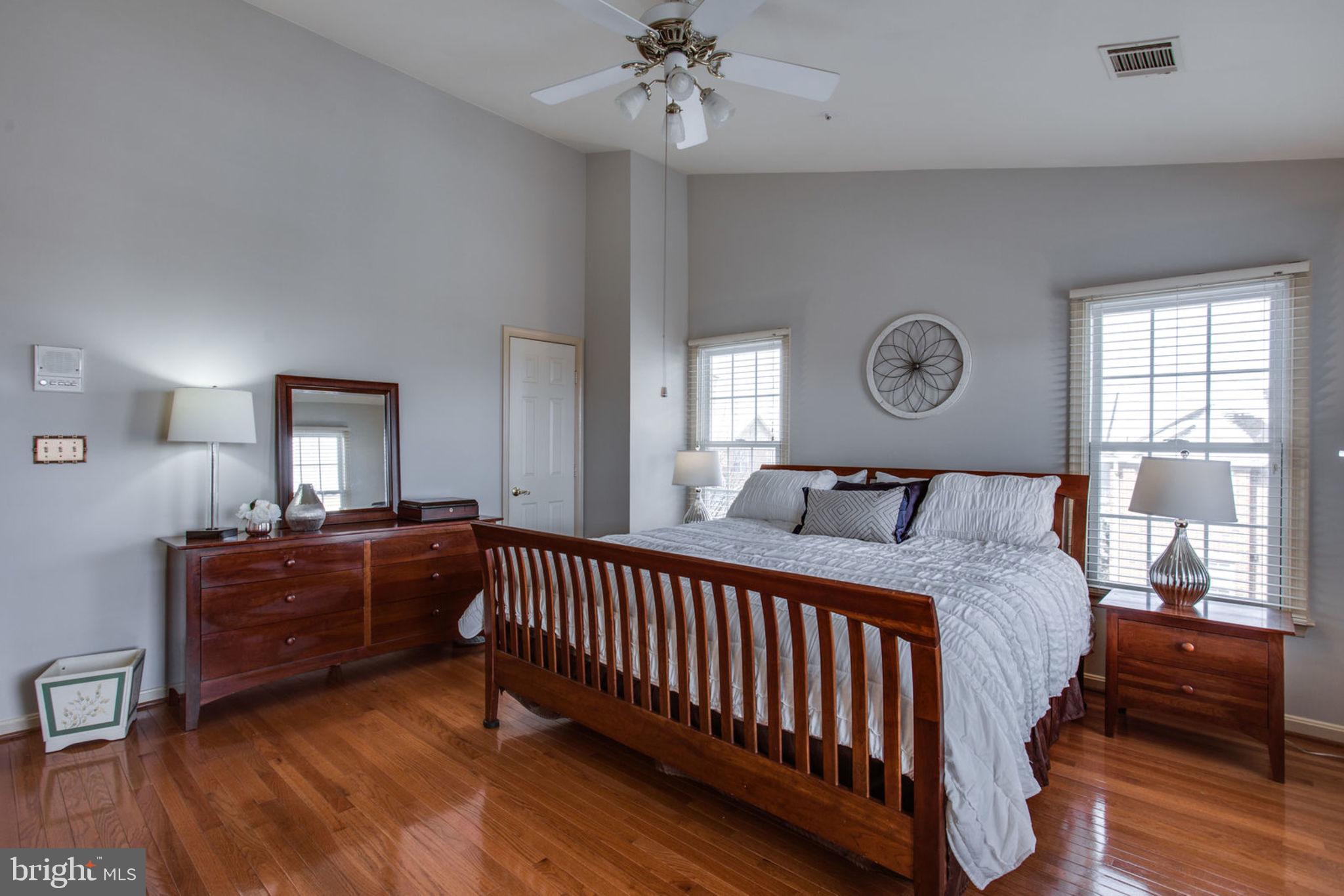 301 Ridgepoint Place Gaithersburg, MD 20878 - Photo 51 of 66 Gallery Image 51