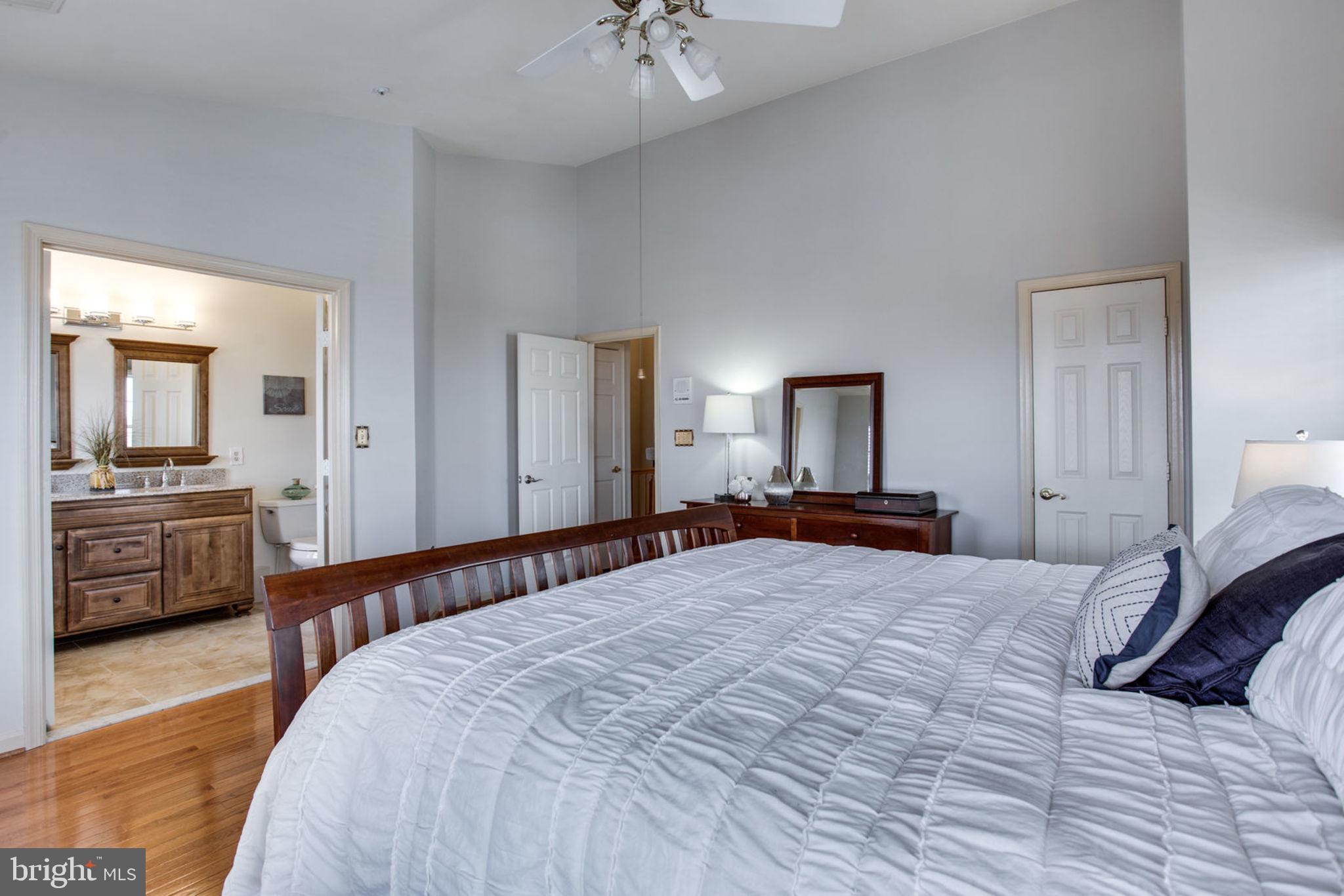 301 Ridgepoint Place Gaithersburg, MD 20878 - Photo 52 of 66 Gallery Image 52