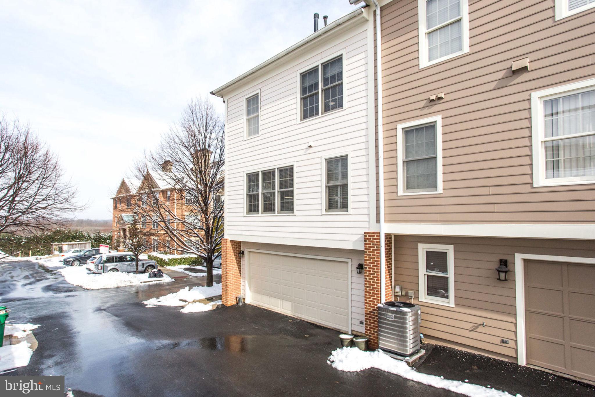 301 Ridgepoint Place Gaithersburg, MD 20878 - Photo 9 of 66 Gallery Image 9