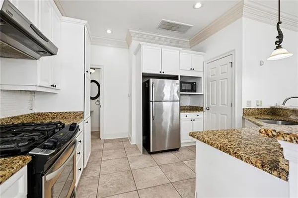 $399,900 | 1210 Magnolia Alley, Mandeville, LA 70471