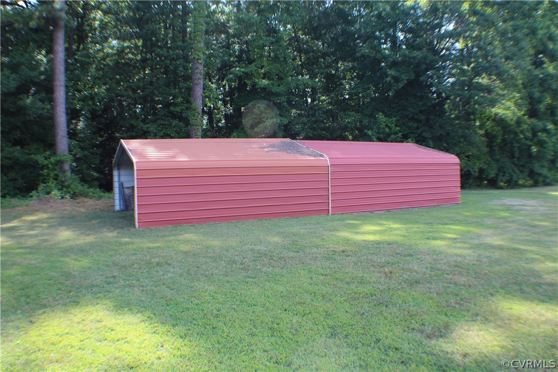 20600 Rowanty Road Carson, VA 23830 - Photo 25 of 25 a view of a yard with a bench