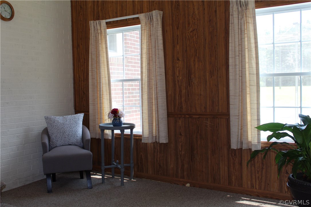 20600 Rowanty Road Carson, VA 23830 - Photo 6 of 25 a dining room with furniture and window